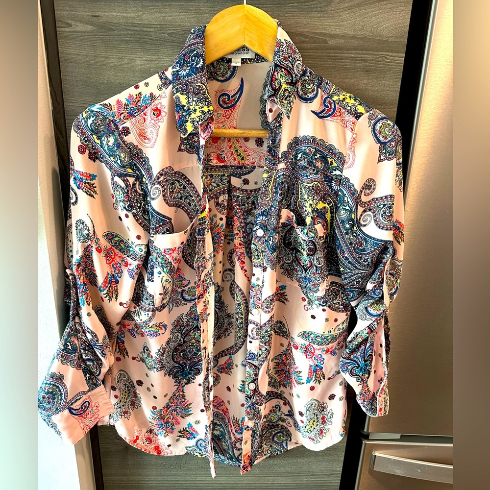 Express Portofino Shirt. Size extra small.